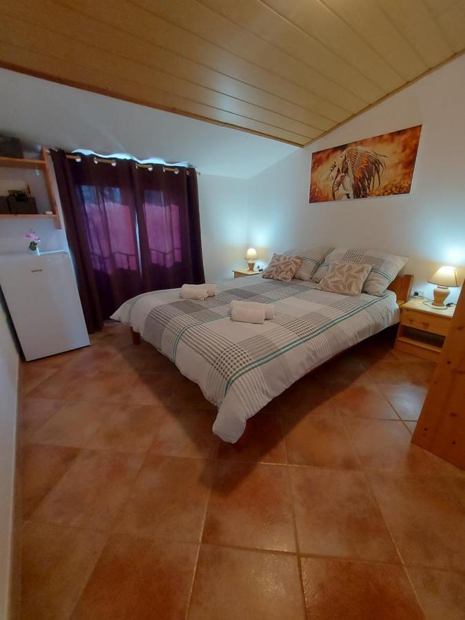 Bed and Breakfast Ranch Radin à Brtonigla Extérieur photo